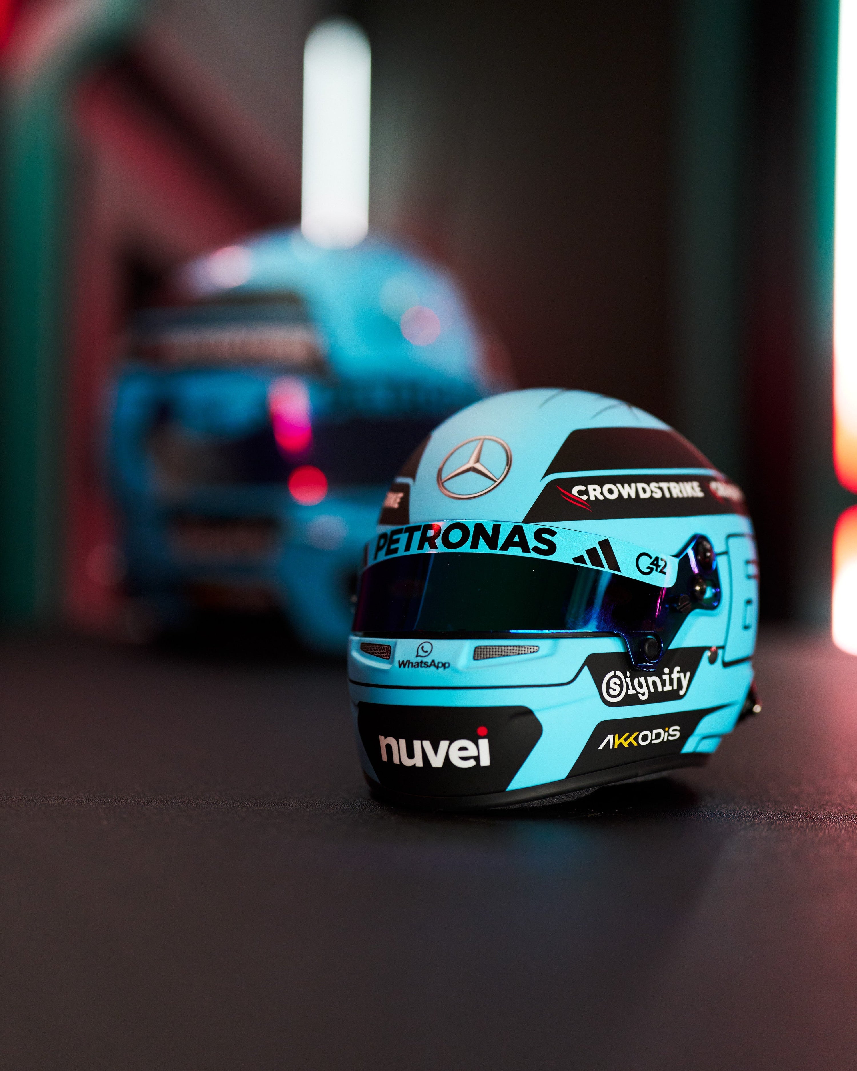 George Russell 2025 Mini Bell Helmet Replica 1:2 — additional product detail showing Mercedes-AMG PETRONAS F1 styling and product details | Dash Racegear
