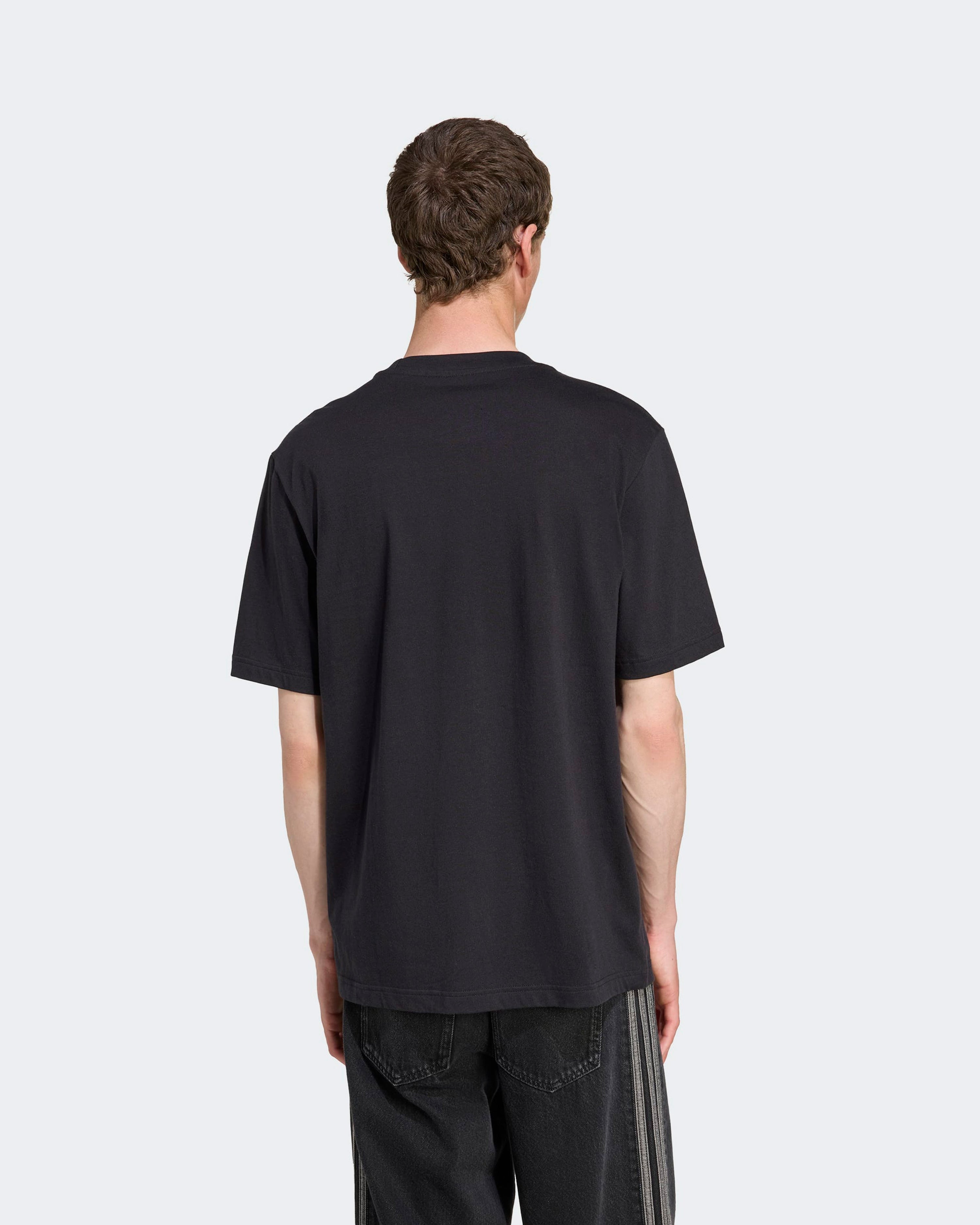 Mens George Russell T-shirt Black — alternate product angle showing Mercedes-AMG PETRONAS F1 styling and product details | Dash Racegear