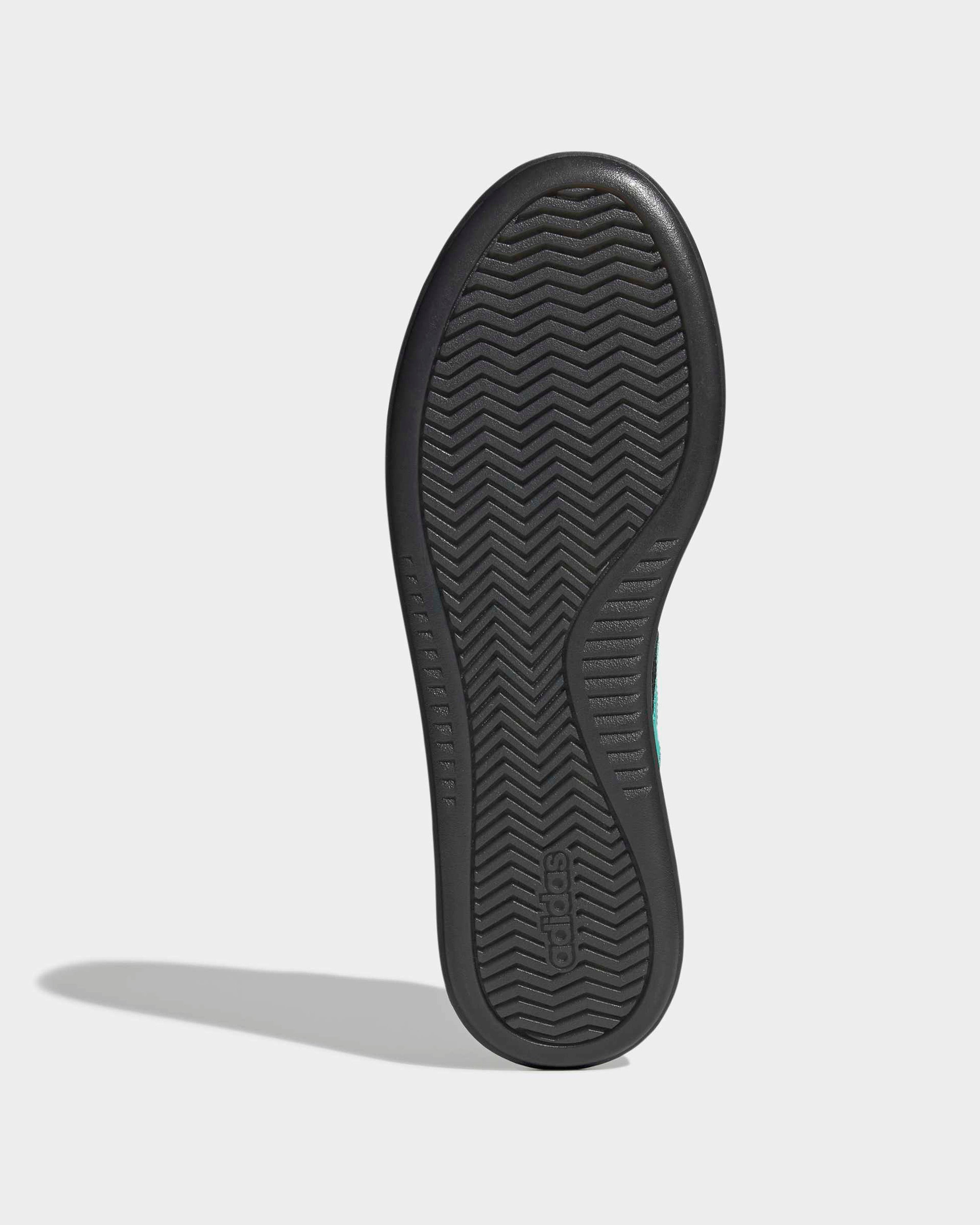 Barreda Decode Shoes Black — alternate product angle showing Mercedes-AMG PETRONAS F1 styling and product details | Dash Racegear