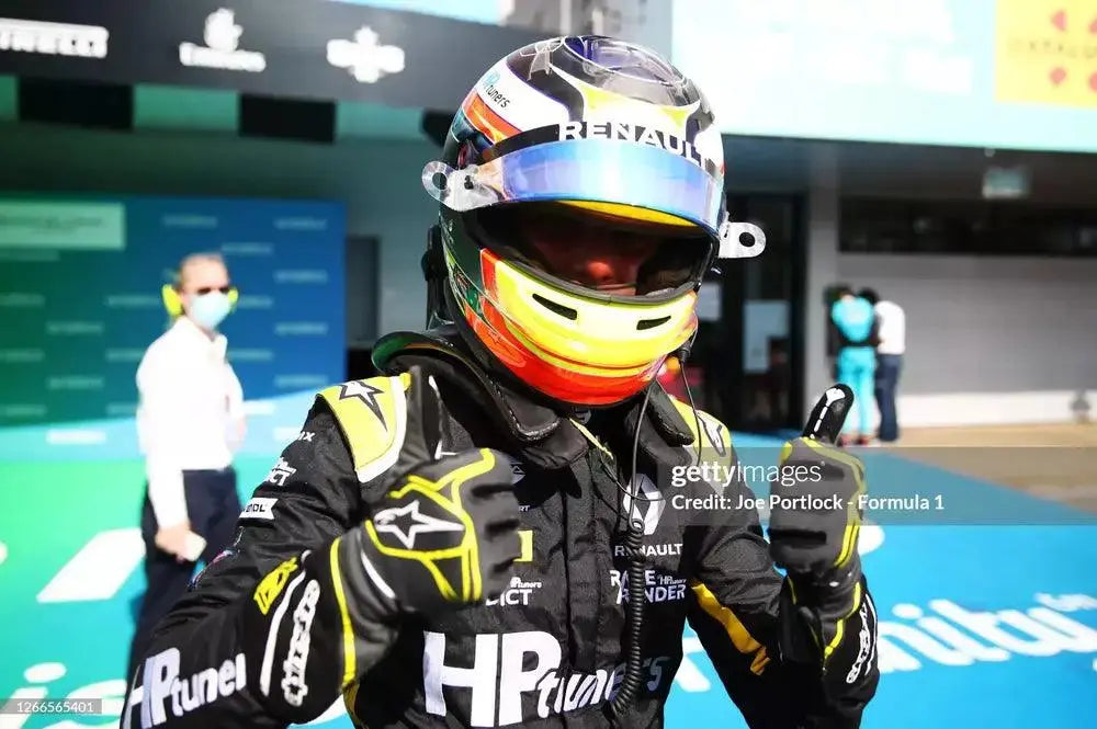 2020 Renault junior Oscar Piastri F3 Gloves image 3