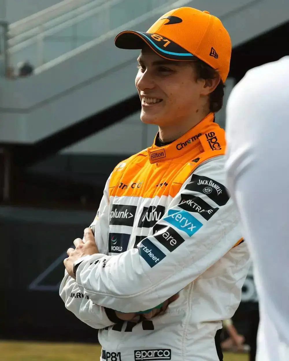 NEW MCLAREN SILVERSTONE OSCAR PIASTRI 2023 F1 TEAM RACE SUIT image 4