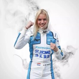 2023 Emely De Heus race suit MP Motorsport