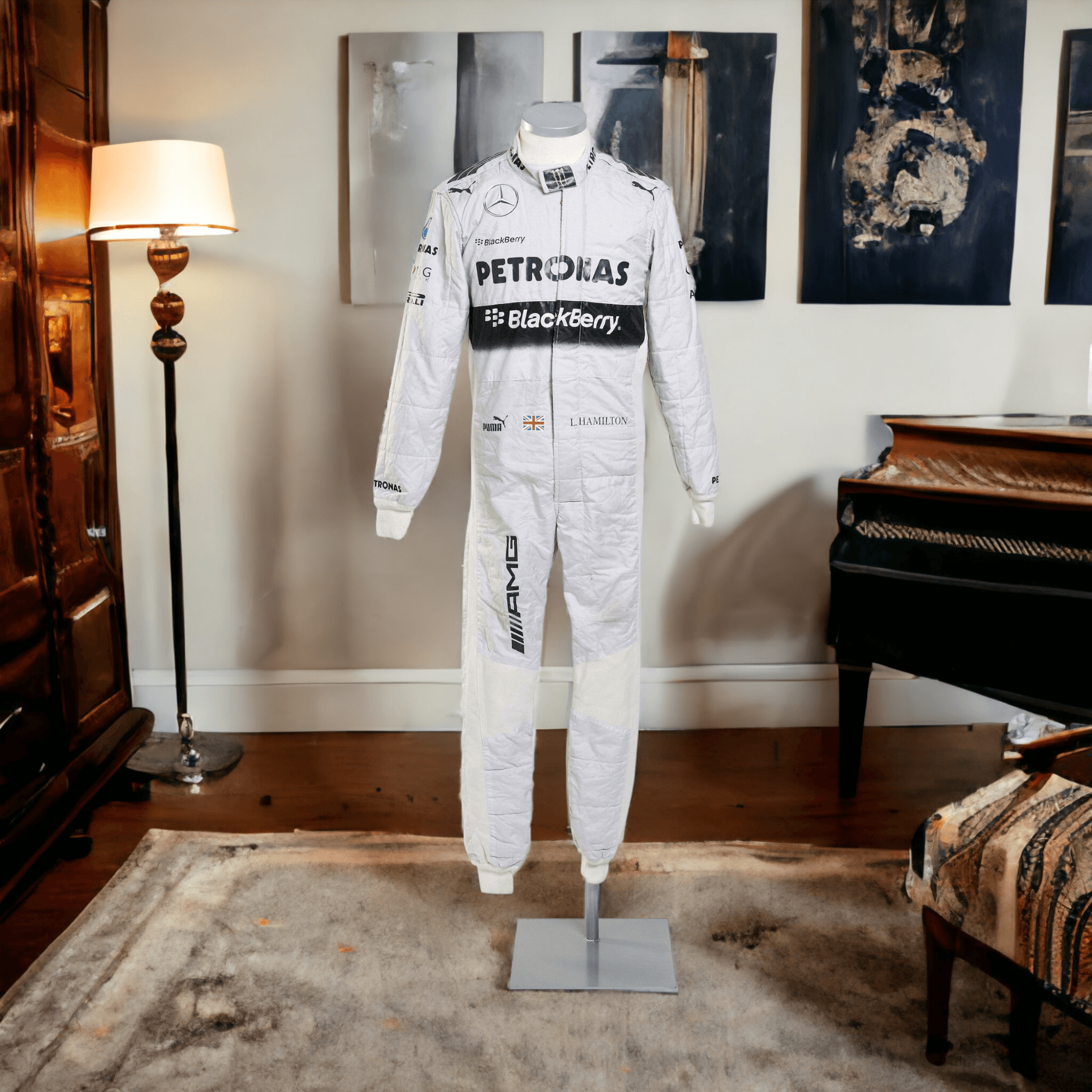 lewis hamilton mercedes amg petronas f1 team 2014 kids LEWIS HAMILTON Mercedes AMG Petronas F1 Team 2014 KIDS DASH RACEGEAR